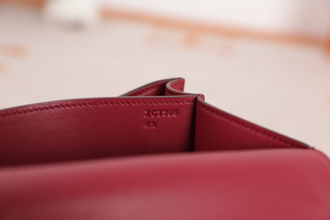 에르메스 콘스탄스18 보르도 레드 은장